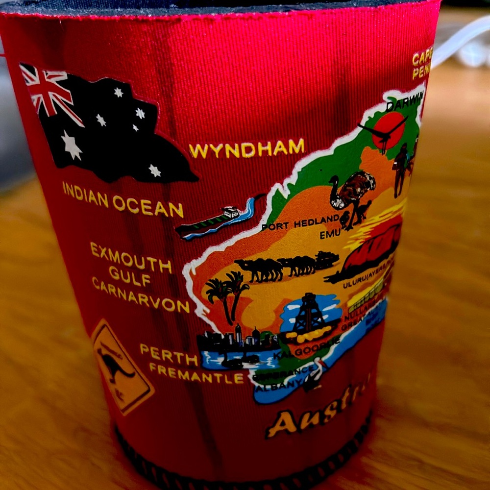 Australia can koozie